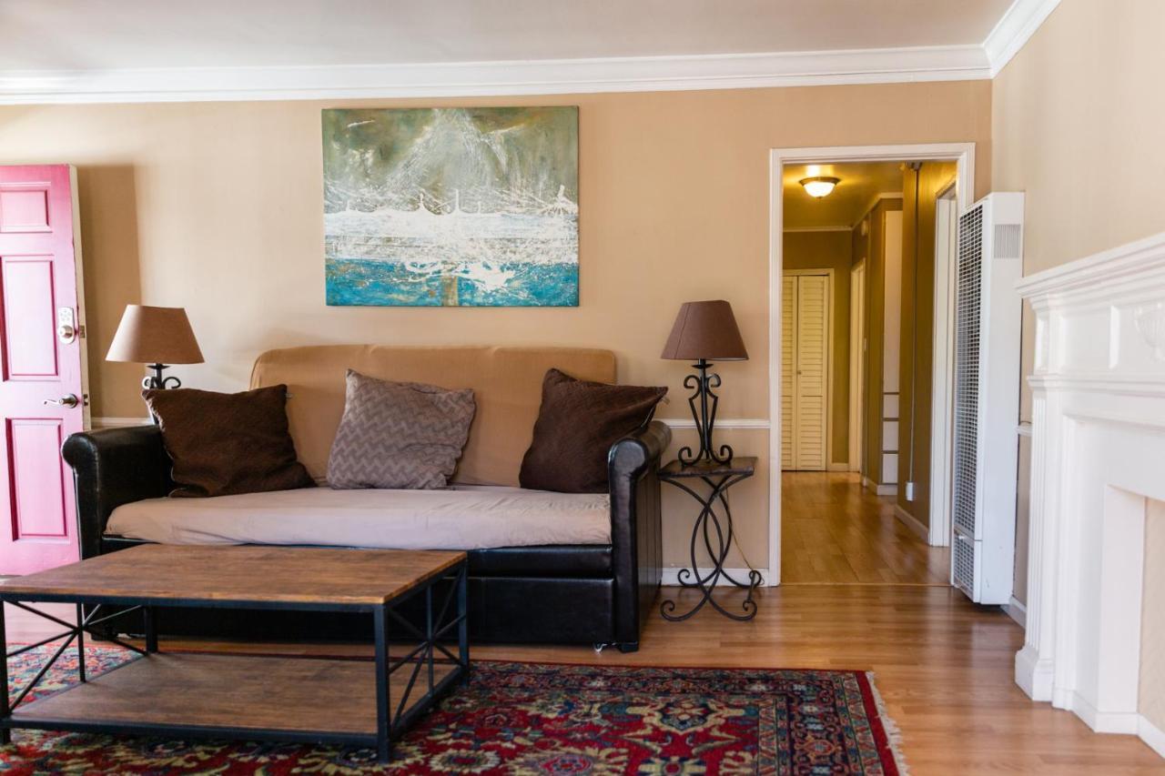 Apartment Hollywood Hills Suites