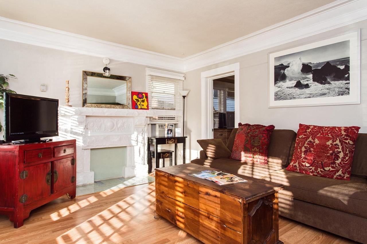 Hollywood Hills Suites Apartment Los Angeles